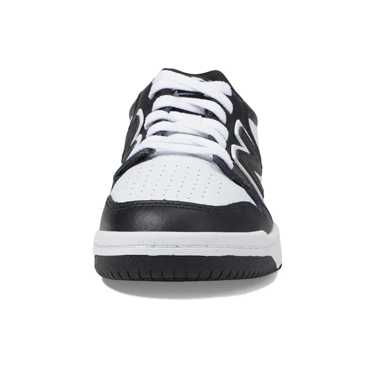 New Balance shoes - Black/White 4