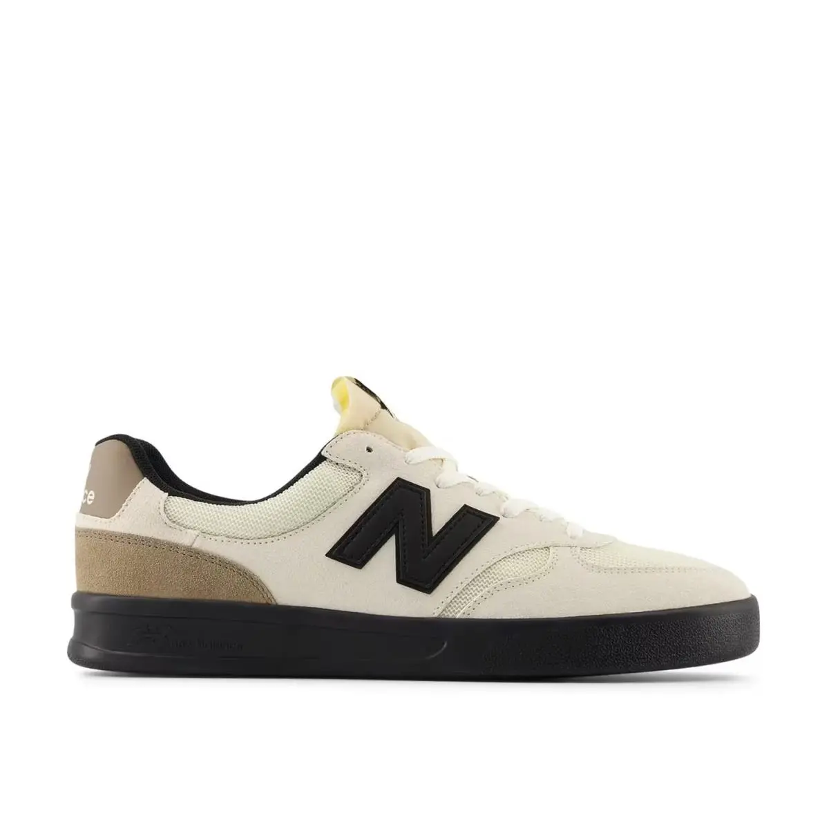 New Balance shoes - White/Black/Beige 10