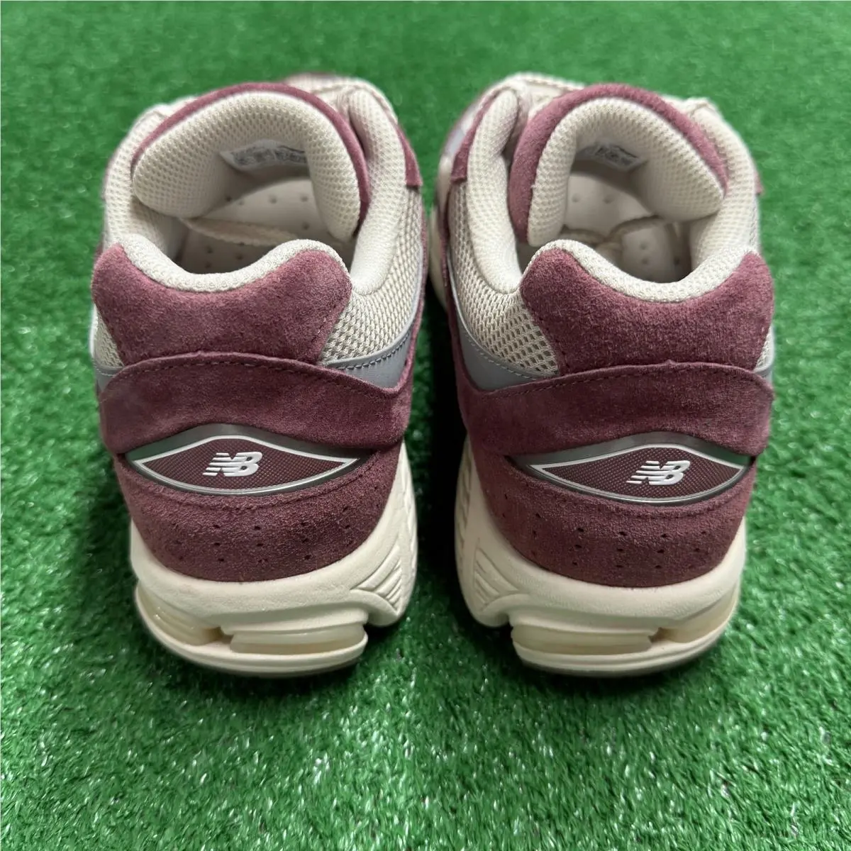 New Balance shoes - 2002R Washed Burgundy Timberwolf Slate - U2002RS - Red 9