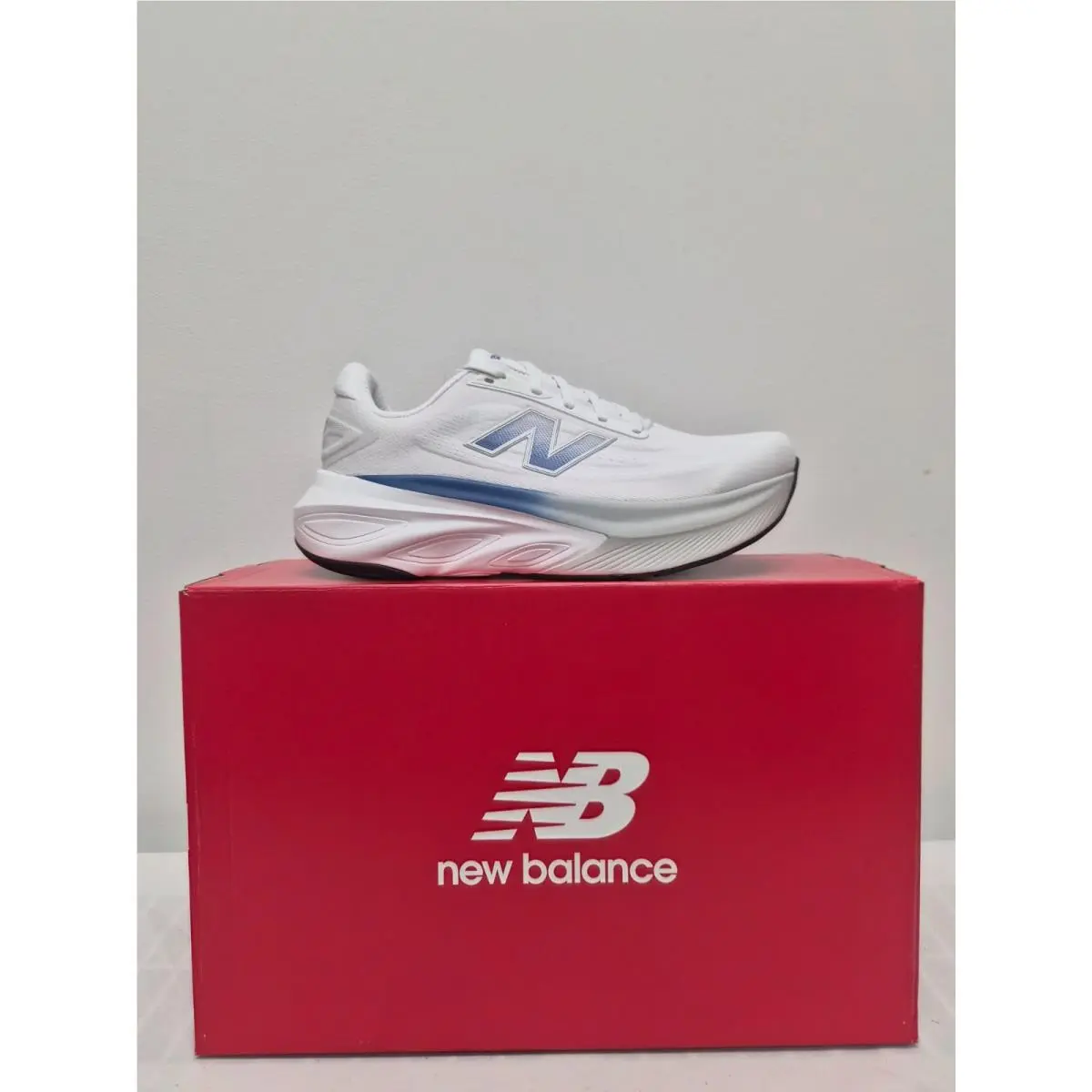 New Balance shoes - NEW BALANCE FRESH FOAM X MORE v6 - MMORLB6 - White 3