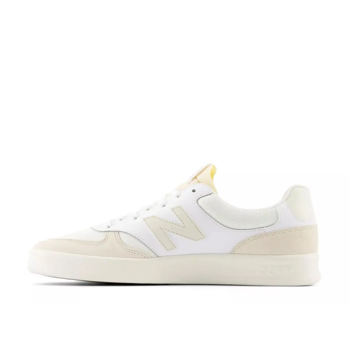 New Balance shoes - White/Taupe 10