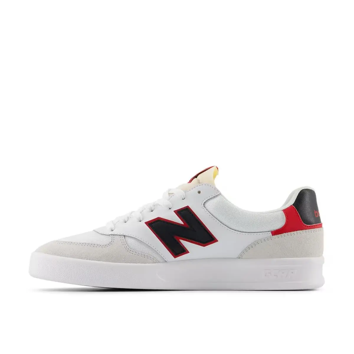 New Balance shoes - White/Black/Red 7