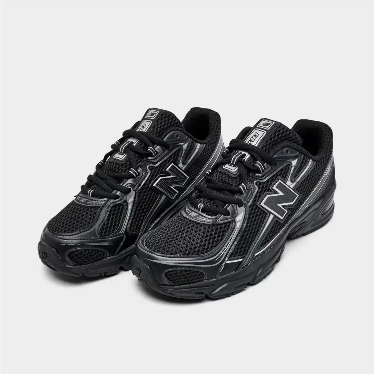 New Balance shoes - GR740BM 001 - Black/Silver Metallic 5