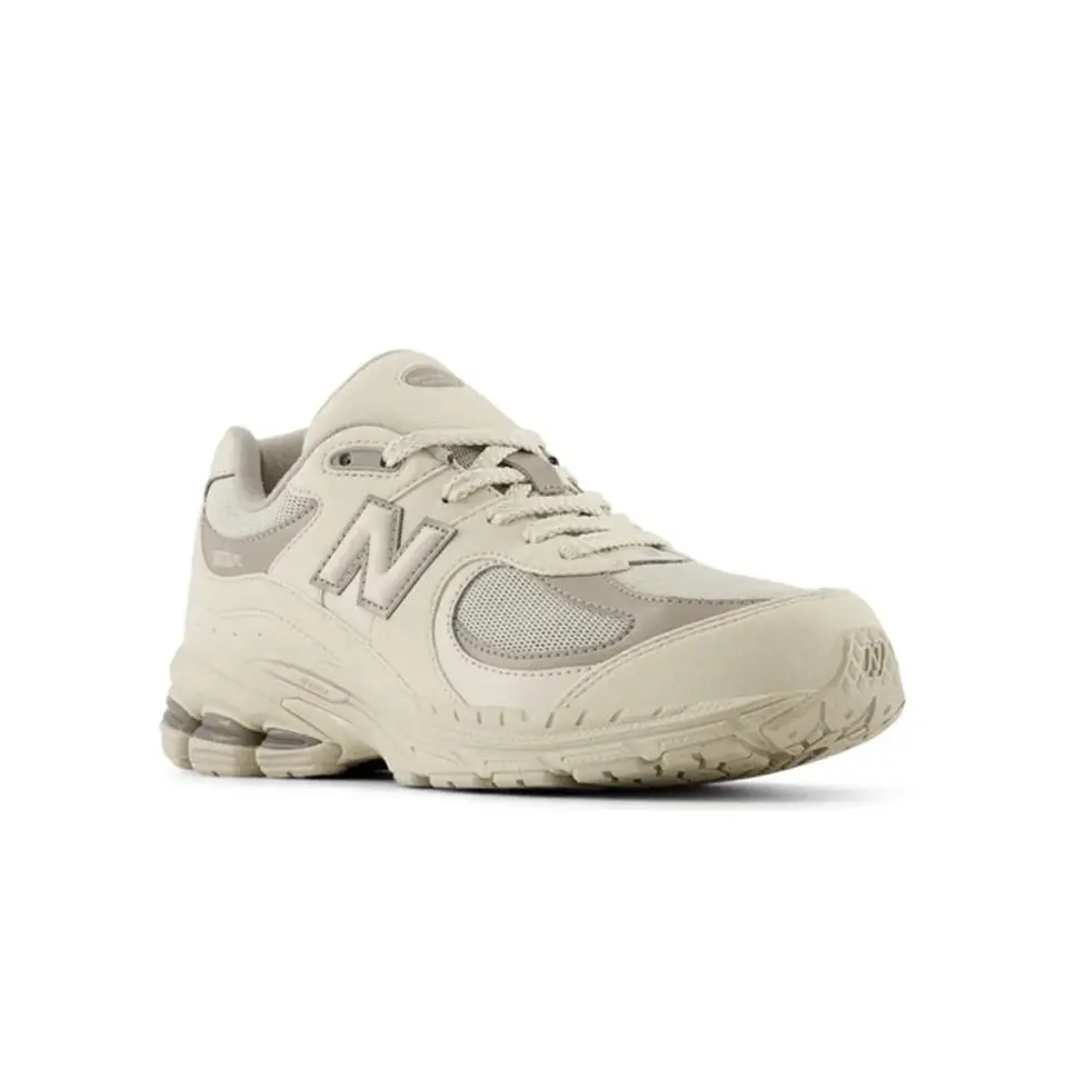 New Balance shoes - GC2002BE - GC2002BE - Grey Brown 1