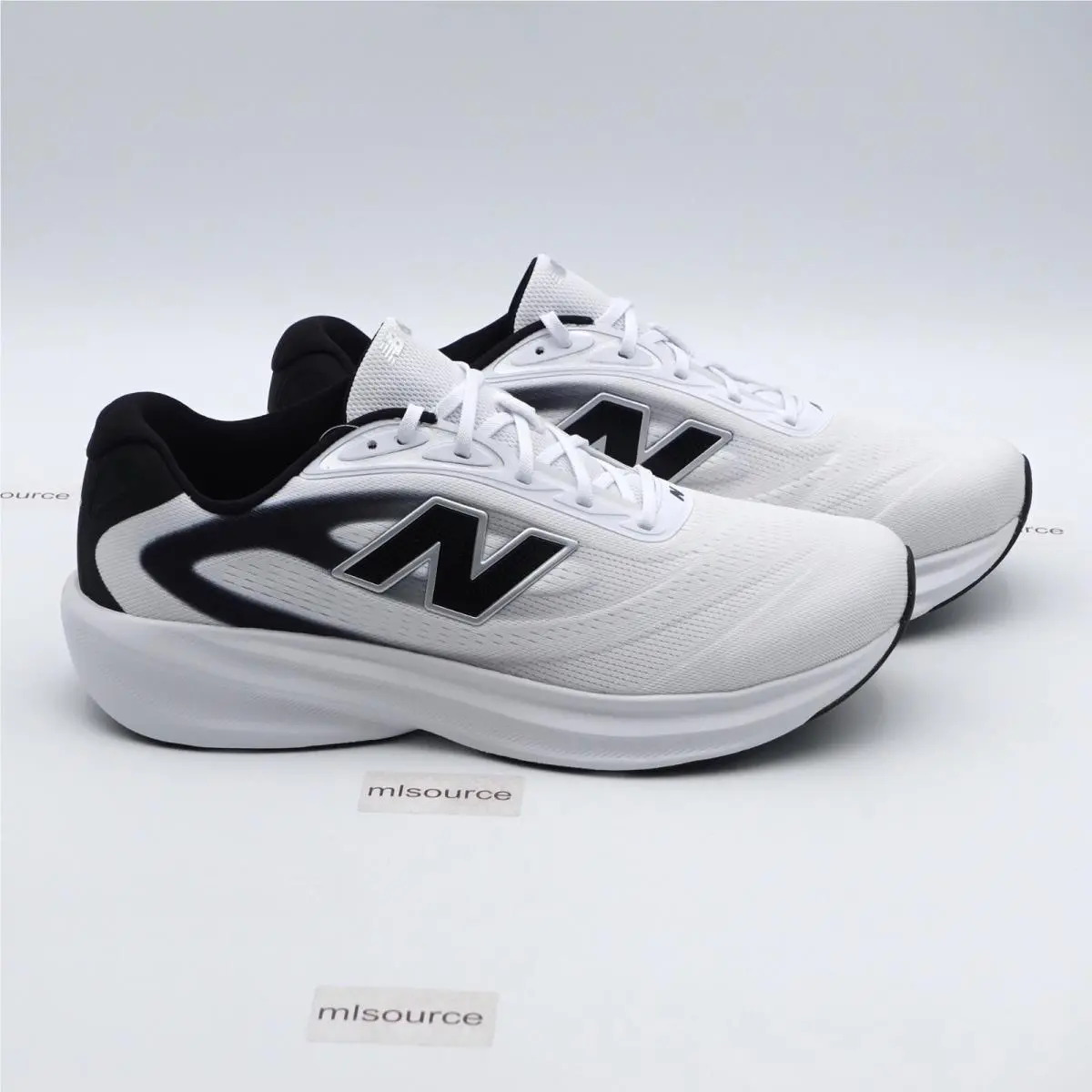 New Balance shoes - New Balance Fresh Foam 680 v9 - M68068Q - White, Manufacturer: White/Black (UPC: 198687995204) 1