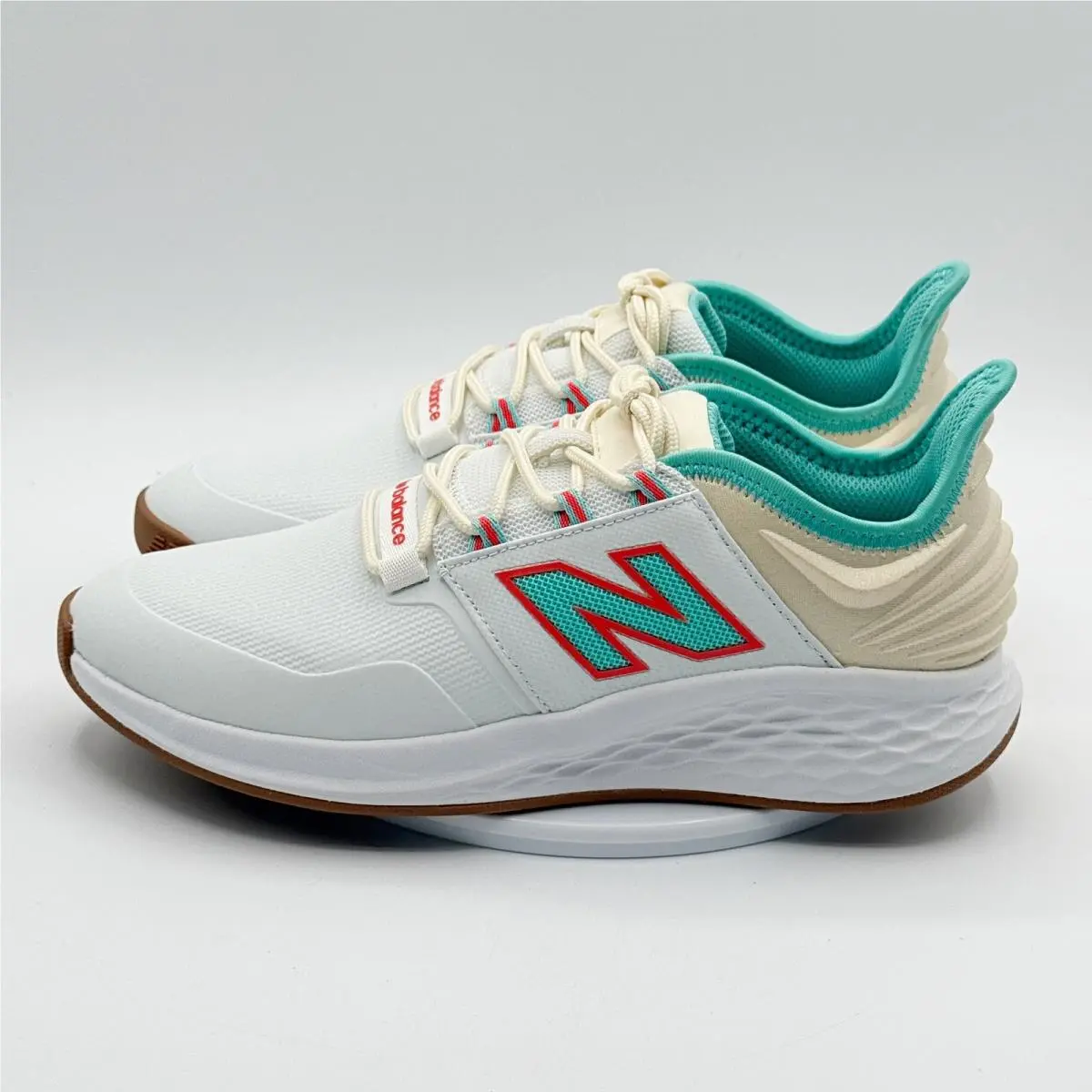 New Balance shoes - New Balance Fresh Foam Roav - WG401SS - White (UPC: 889993271006) 4