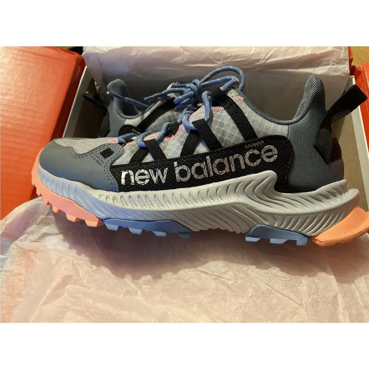 New Balance shoes - New Balance Fresh Foam Hierro - WTHIERV6 - multi 6