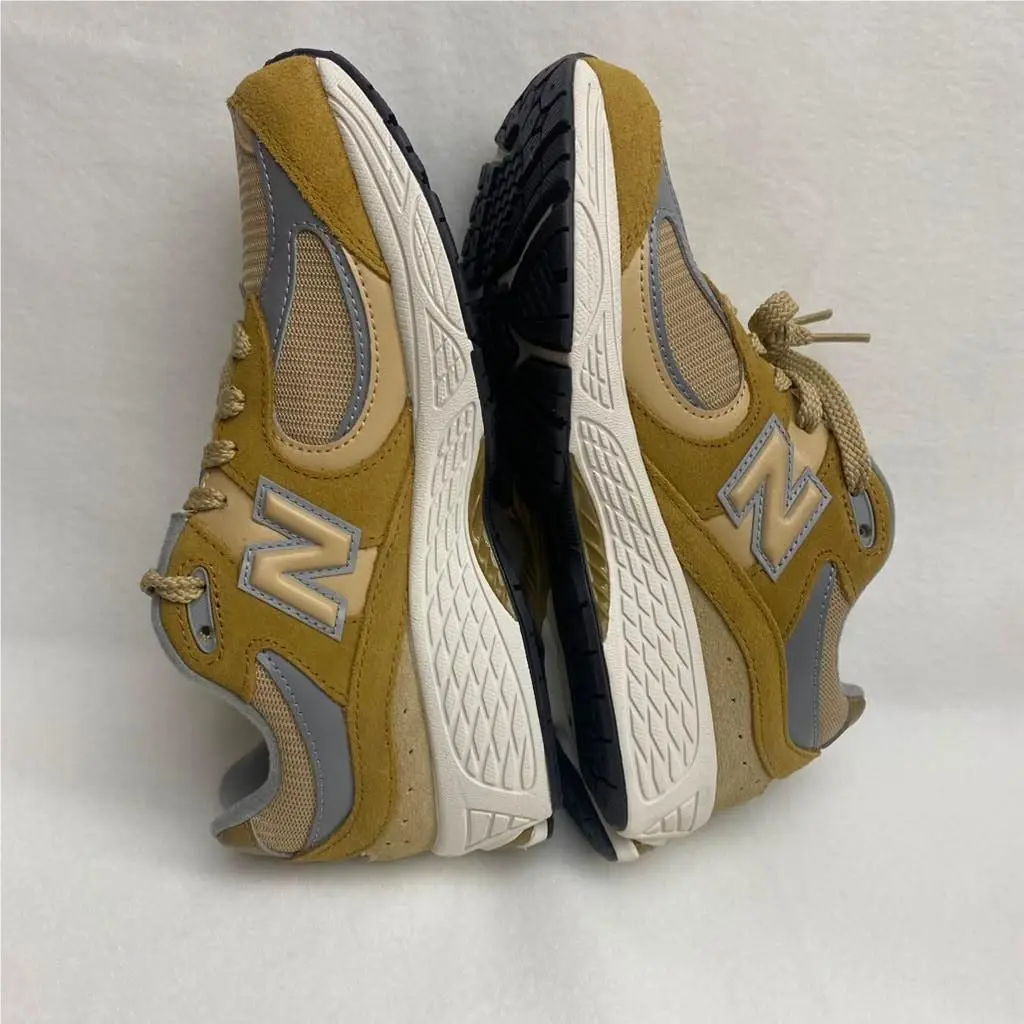 New Balance shoes - Yellow 5
