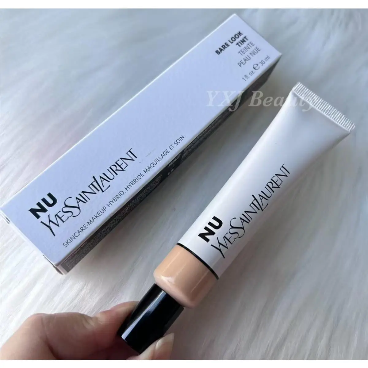 Yves Saint Laurent Ysl Nu Bare Look Tint Hydrating Foundation NU2 Full Size 30 Ml/ 1 oz
