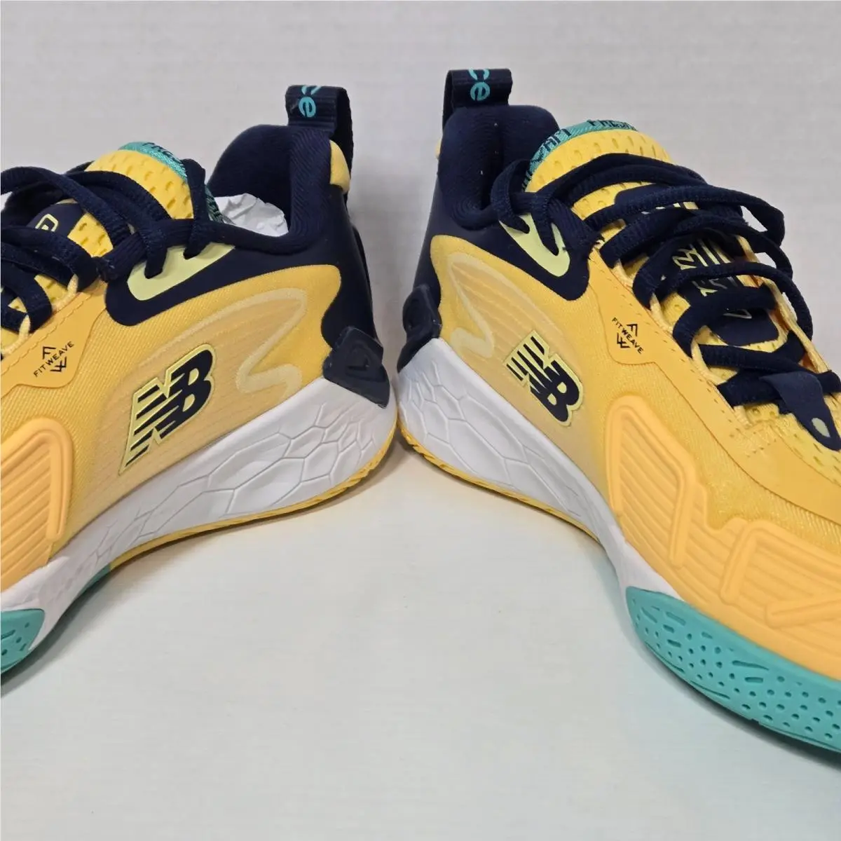 New Balance shoes - New Balance Fresh Foam - Fresh Foam - Yellow 1