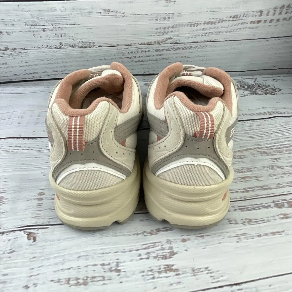 New Balance shoes - New Balance 530 - Pink 3
