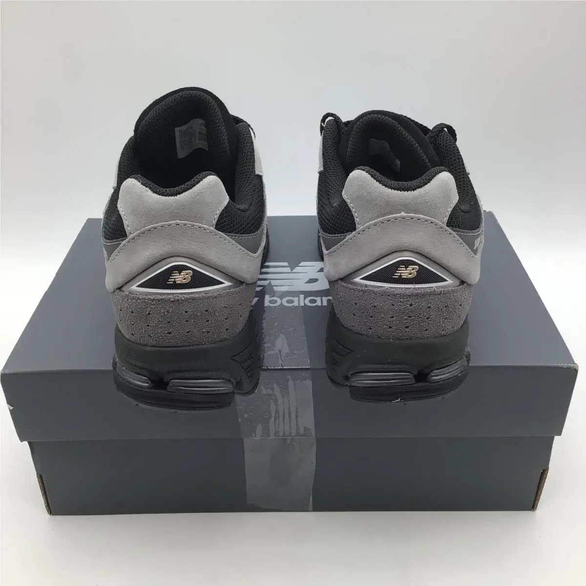 New Balance shoes - New Balance 2002R - Gray 2