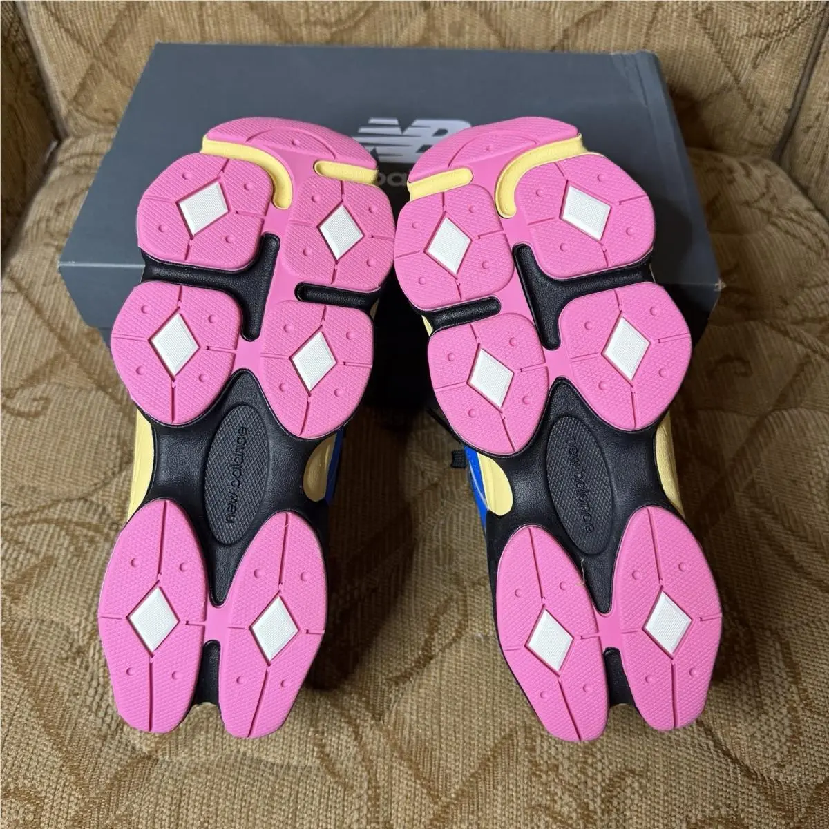 New Balance shoes - Blue/Pink 6
