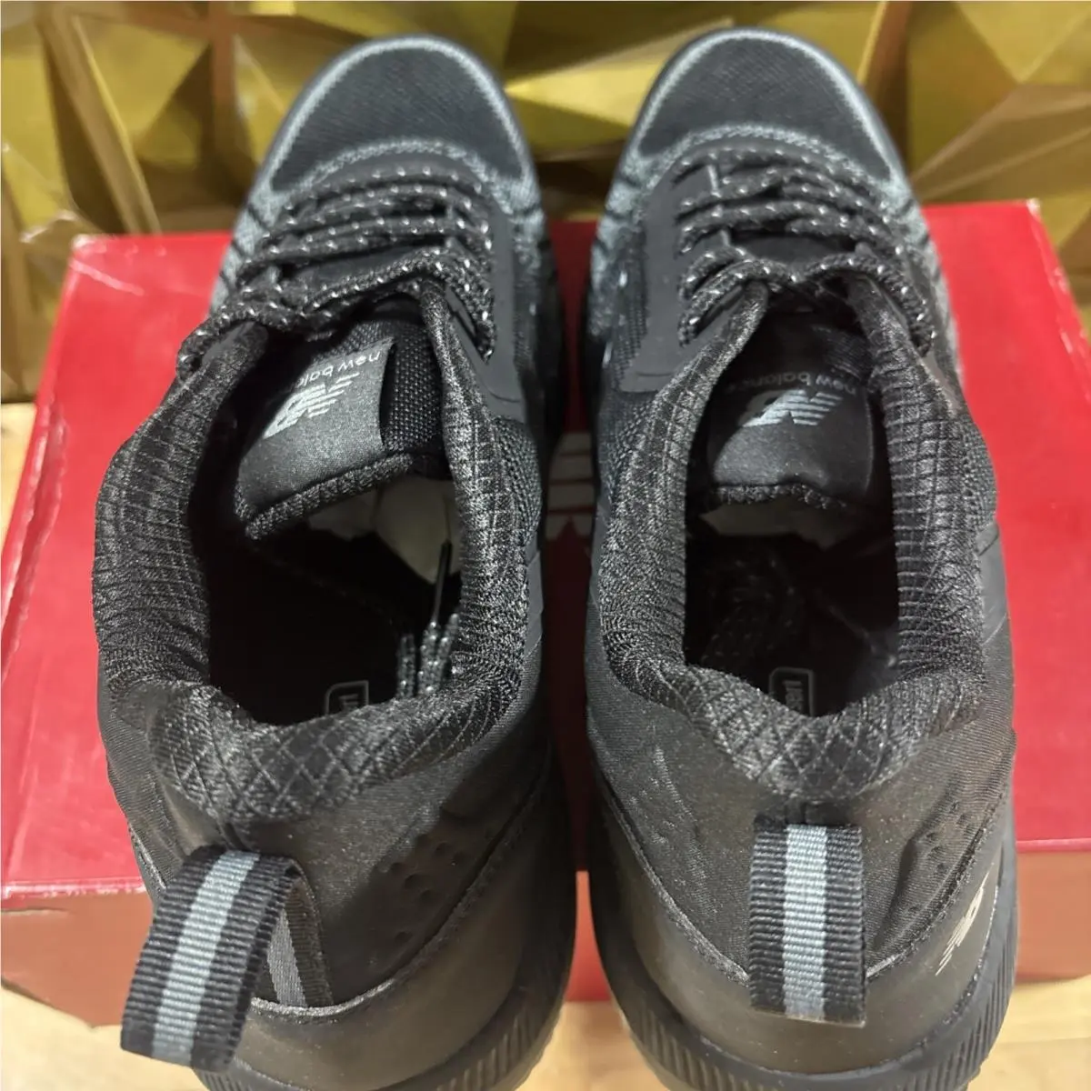 New Balance shoes - New Balance Comp - Comp - Black 1
