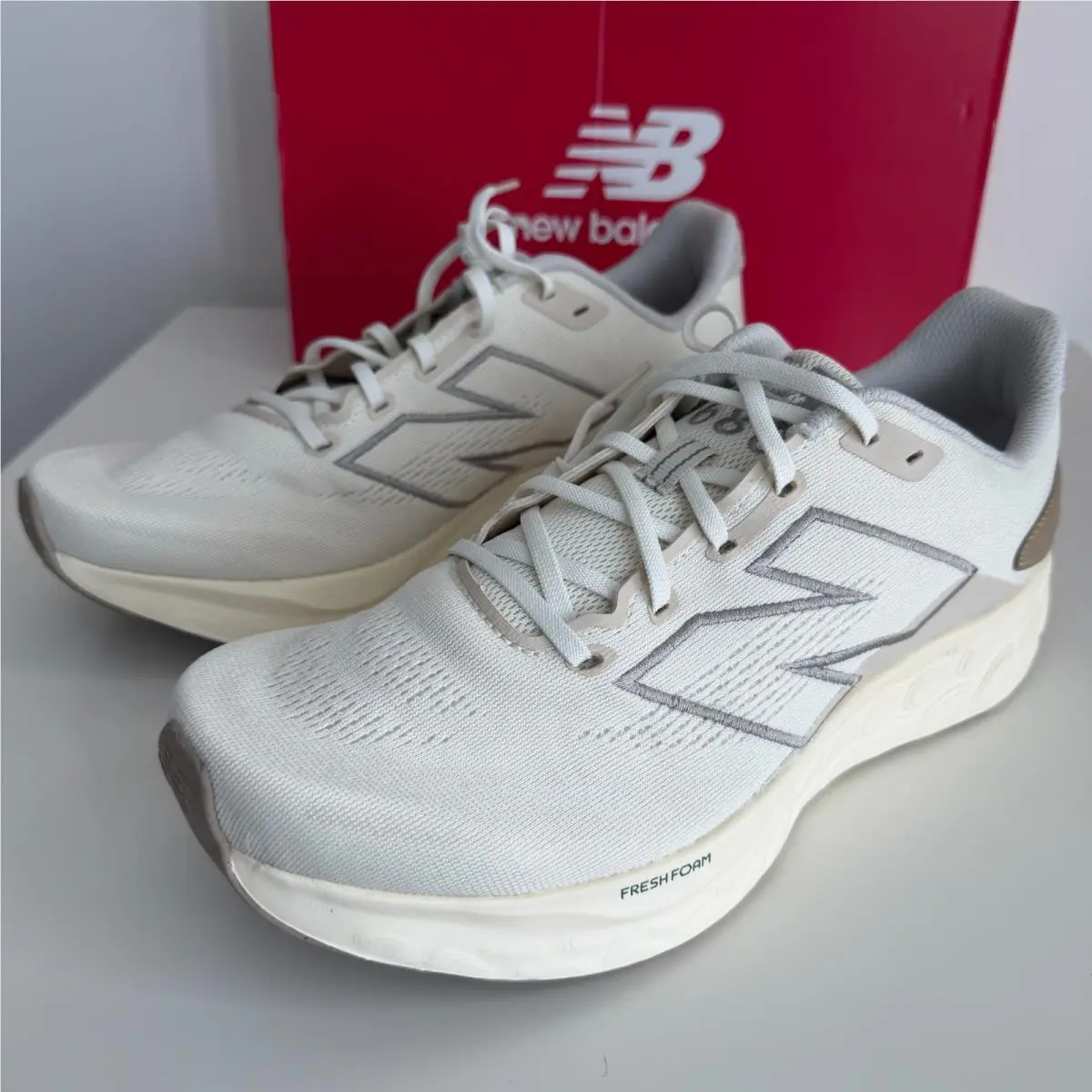 New Balance shoes - New Balance Fresh Foam 680v7 - Beige 2