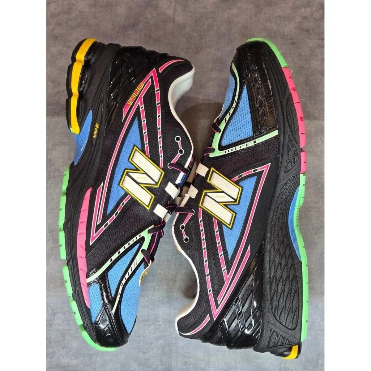 New Balance shoes - New Balance 1906R - Black 2