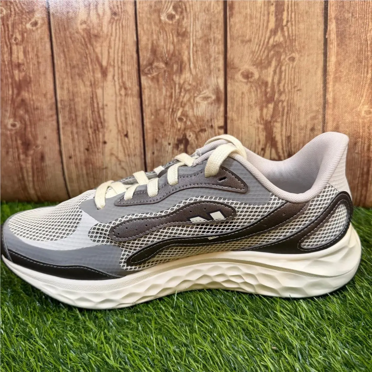 New Balance shoes - New Balance Fresh Foam Arishi v4 - Gray 3