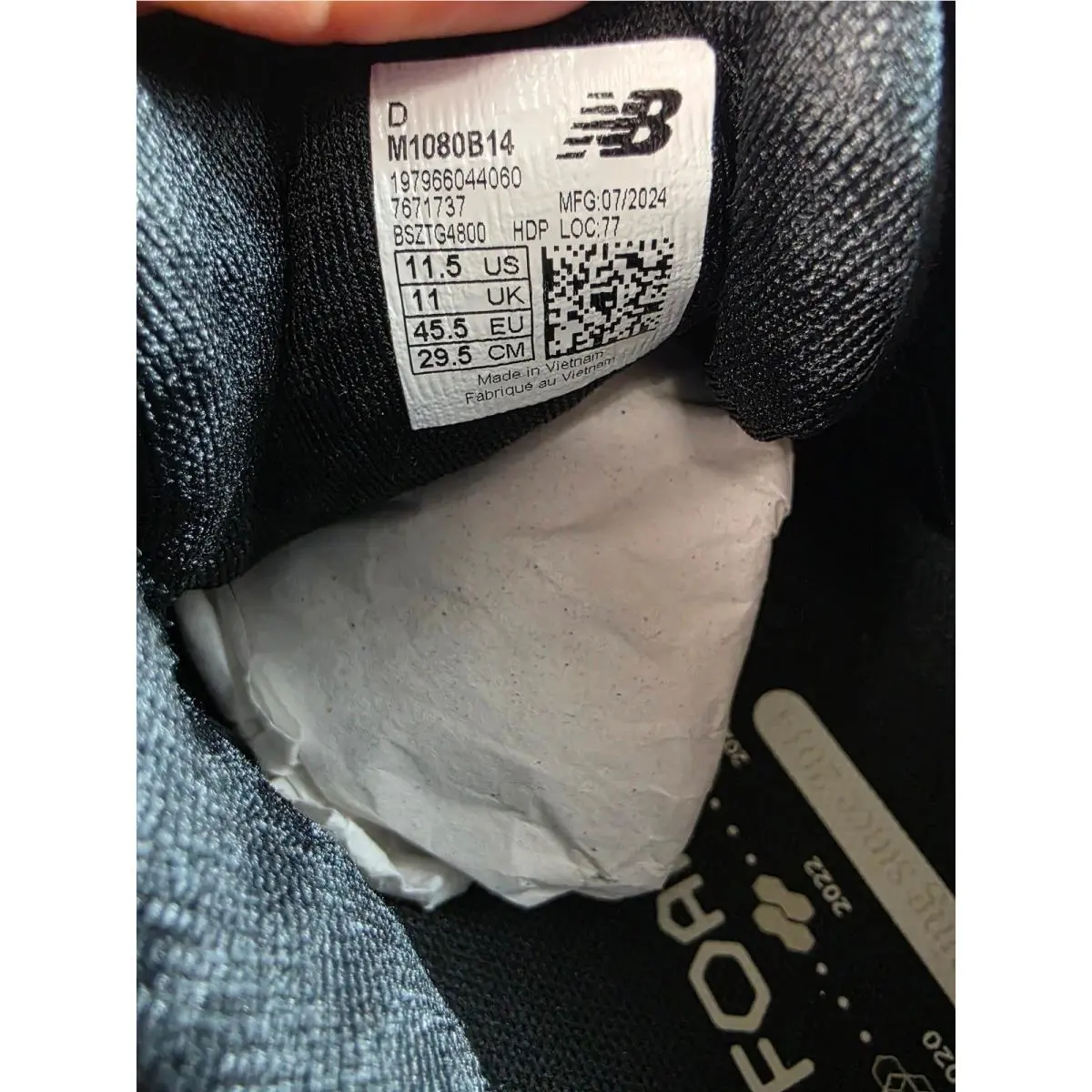 New Balance shoes - Fresh Foam X 1080 v14 - Black 3