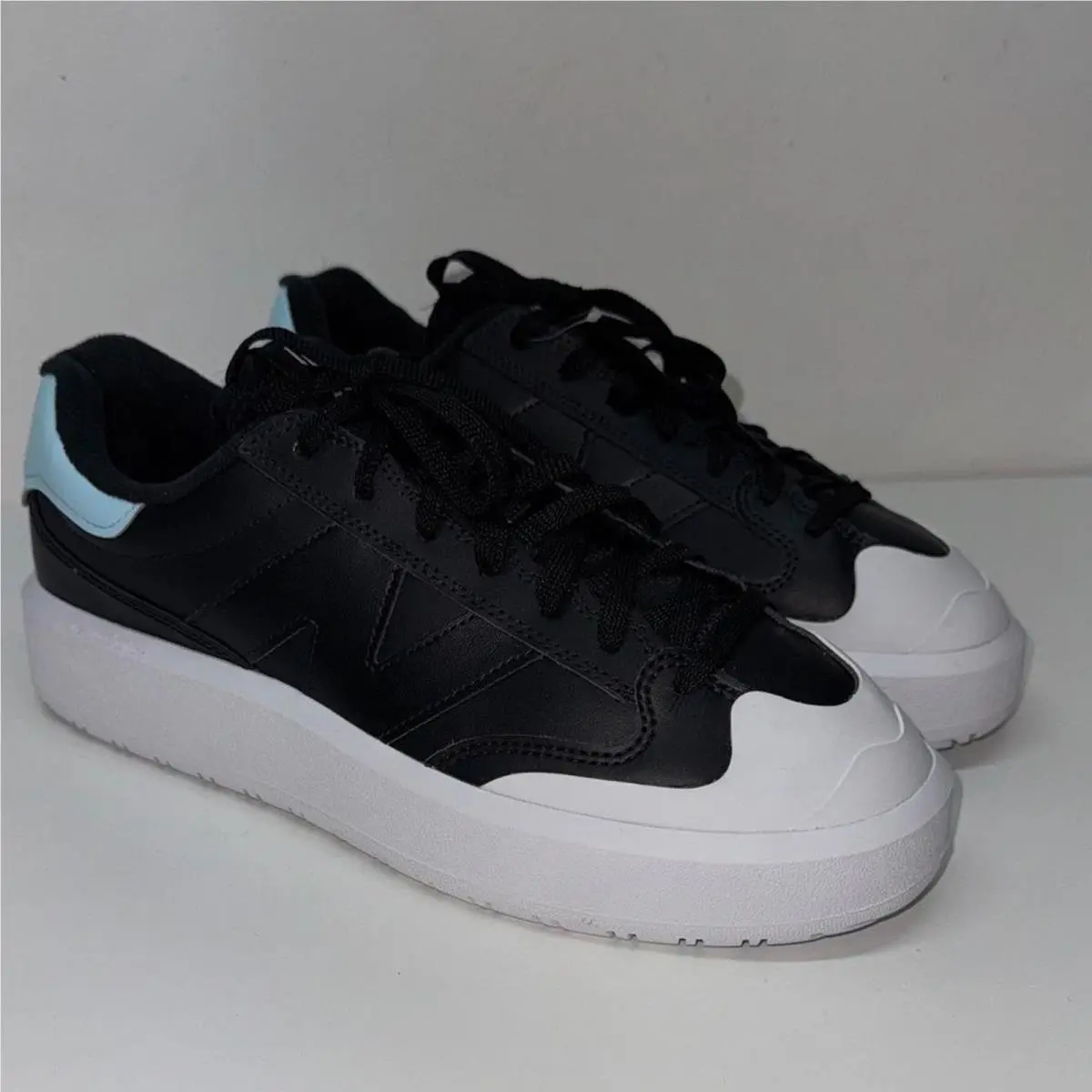 New Balance shoes - Black 1