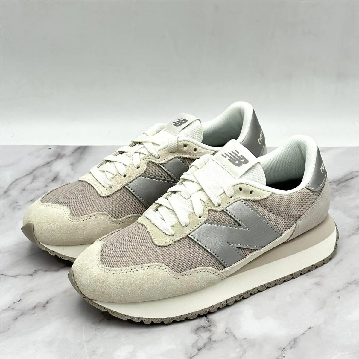 New Balance shoes - New Balance 237 - WS237MSB - Beige 0