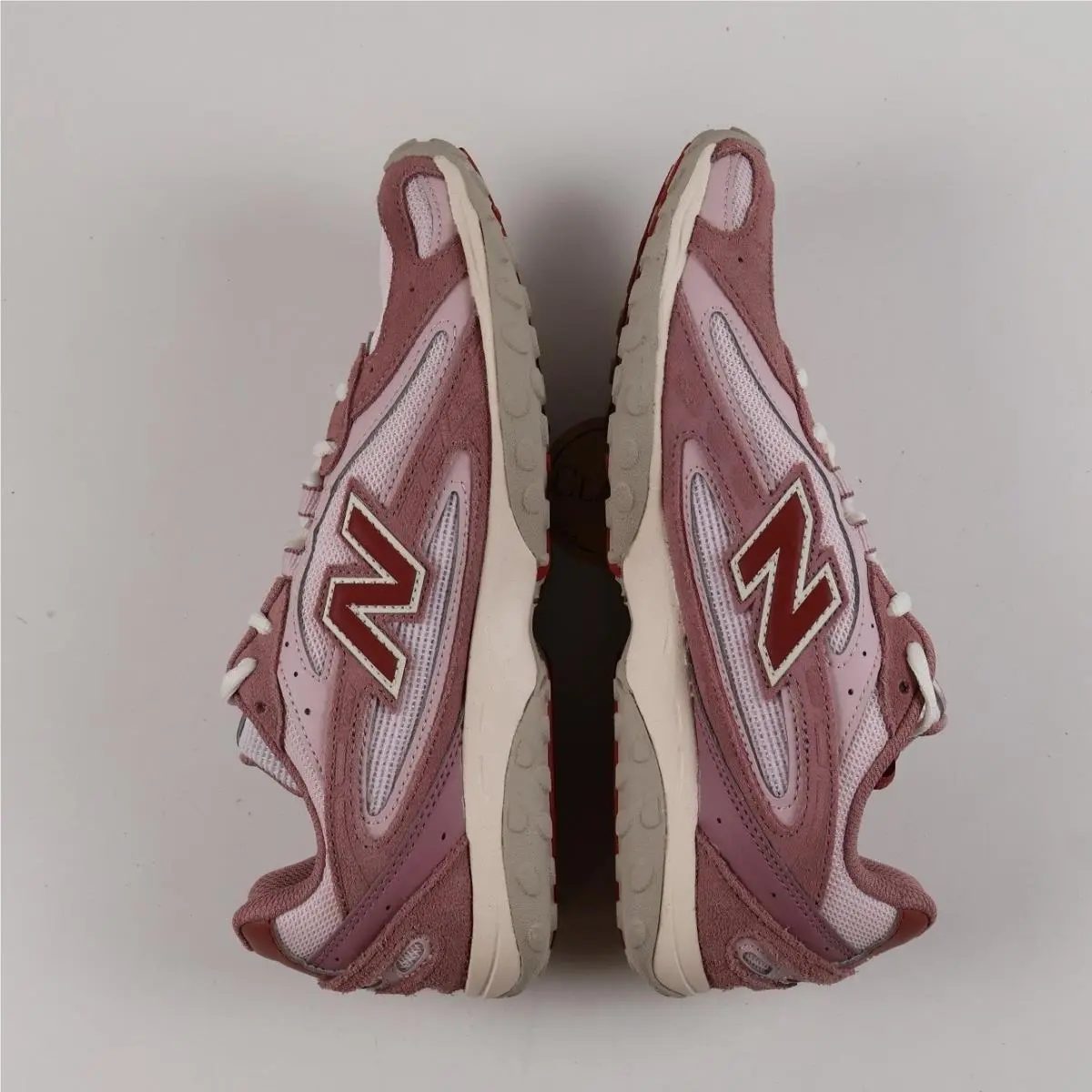 New Balance shoes - New Balance 204L - Pink 1