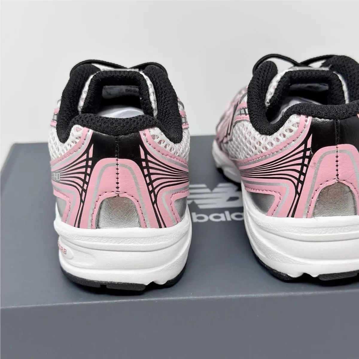 New Balance shoes - New Balance 740 - IZ740DK - Pink (UPC: 0198686816227) 16
