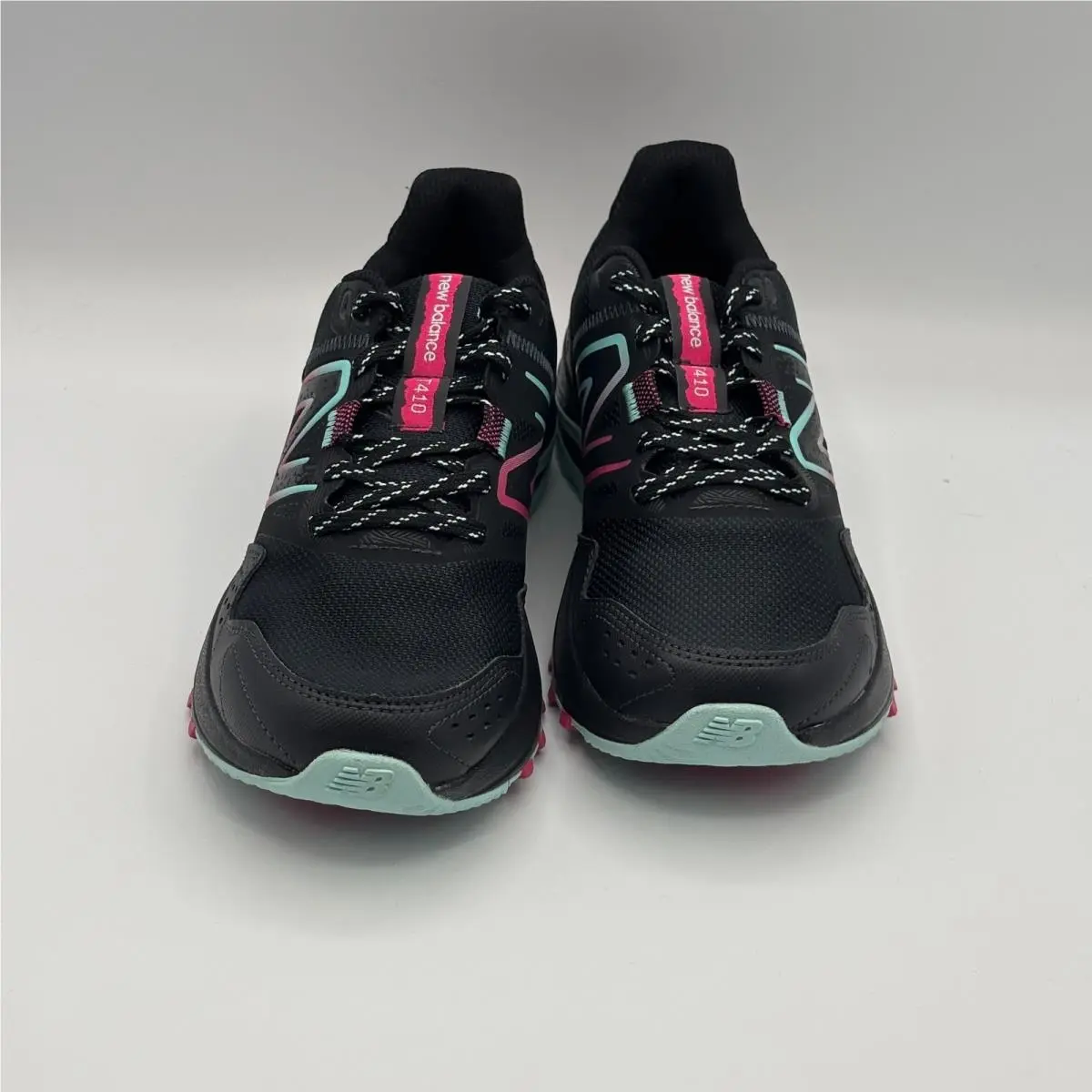 New Balance shoes - New Balance 410v8 - Black 1