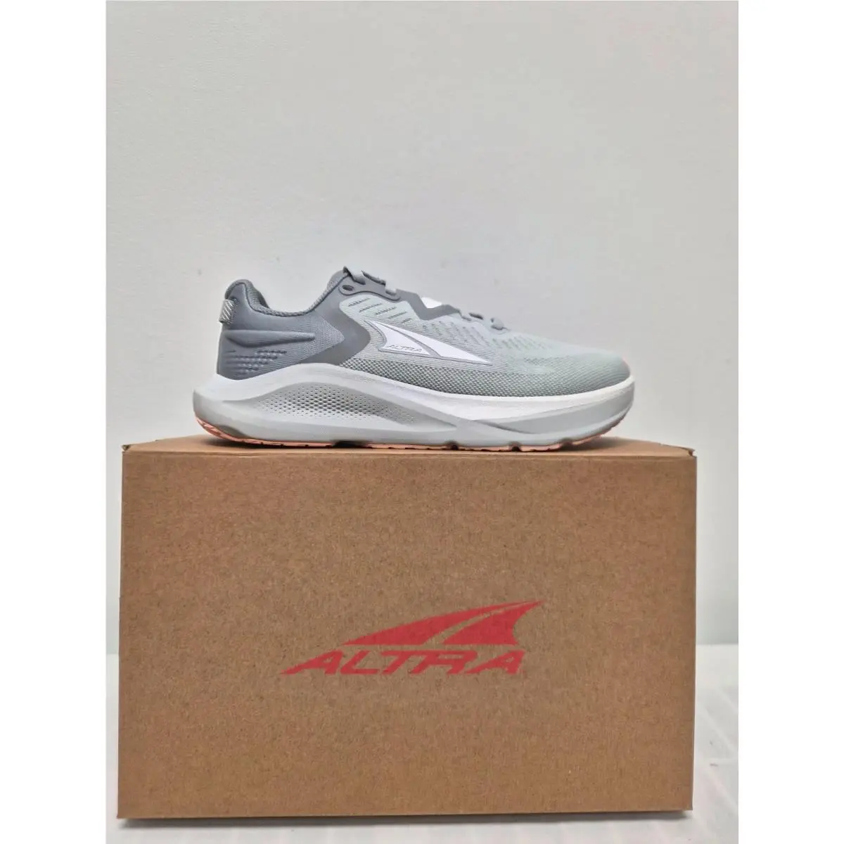 Altra Paradigm 8 Women`s Medium Width