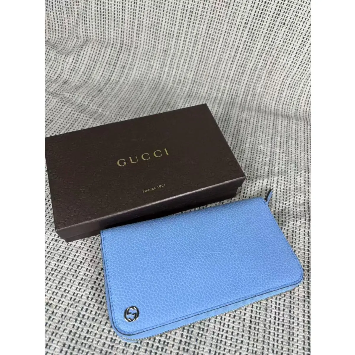 Gucci Ladies Wallet Purse Leather Light Blue Wallet 449347