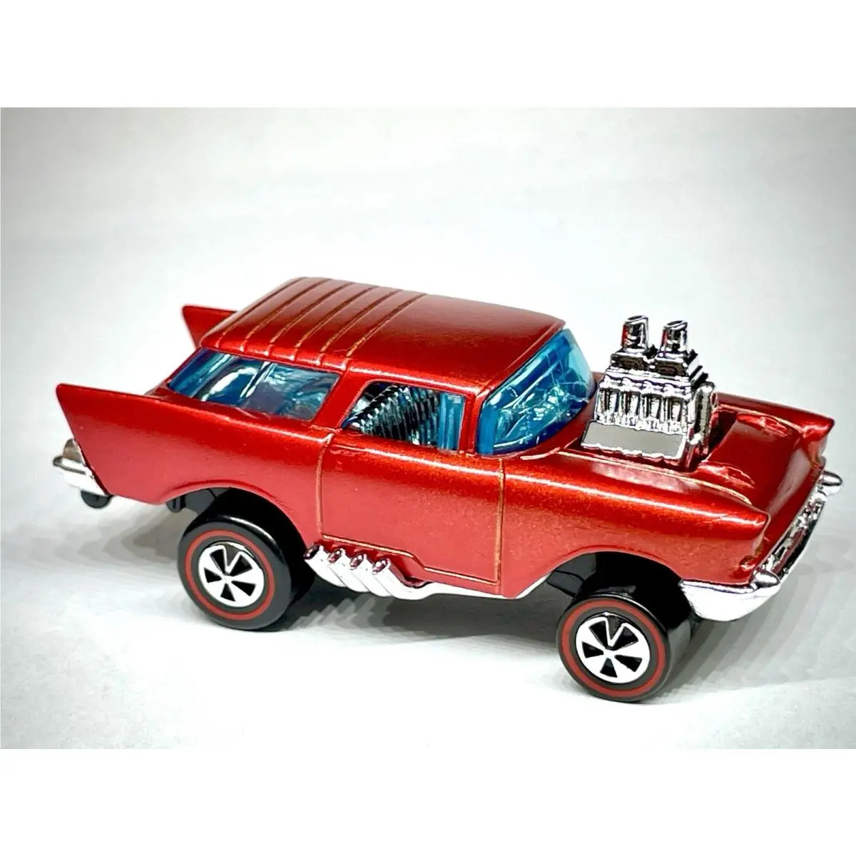 Hot Wheels Wagons Lil` Mad Nomad Custom Made Redline Candy Red