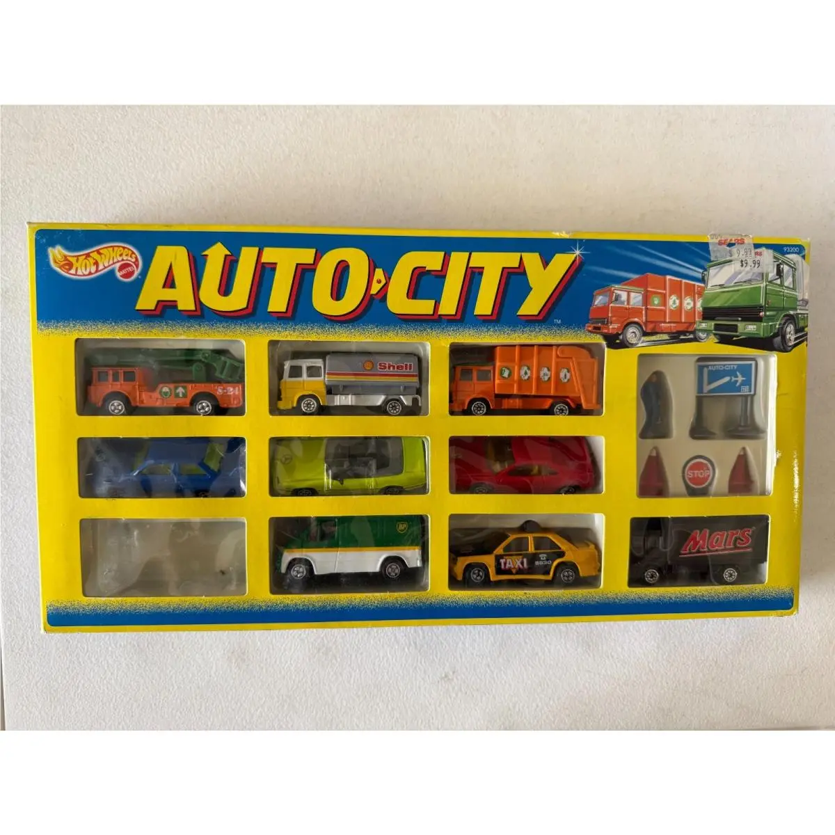 Hot Wheels 1994 Auto City 10 Pack Rare Corgi Casting Cars Missing Hertz Bus CG2