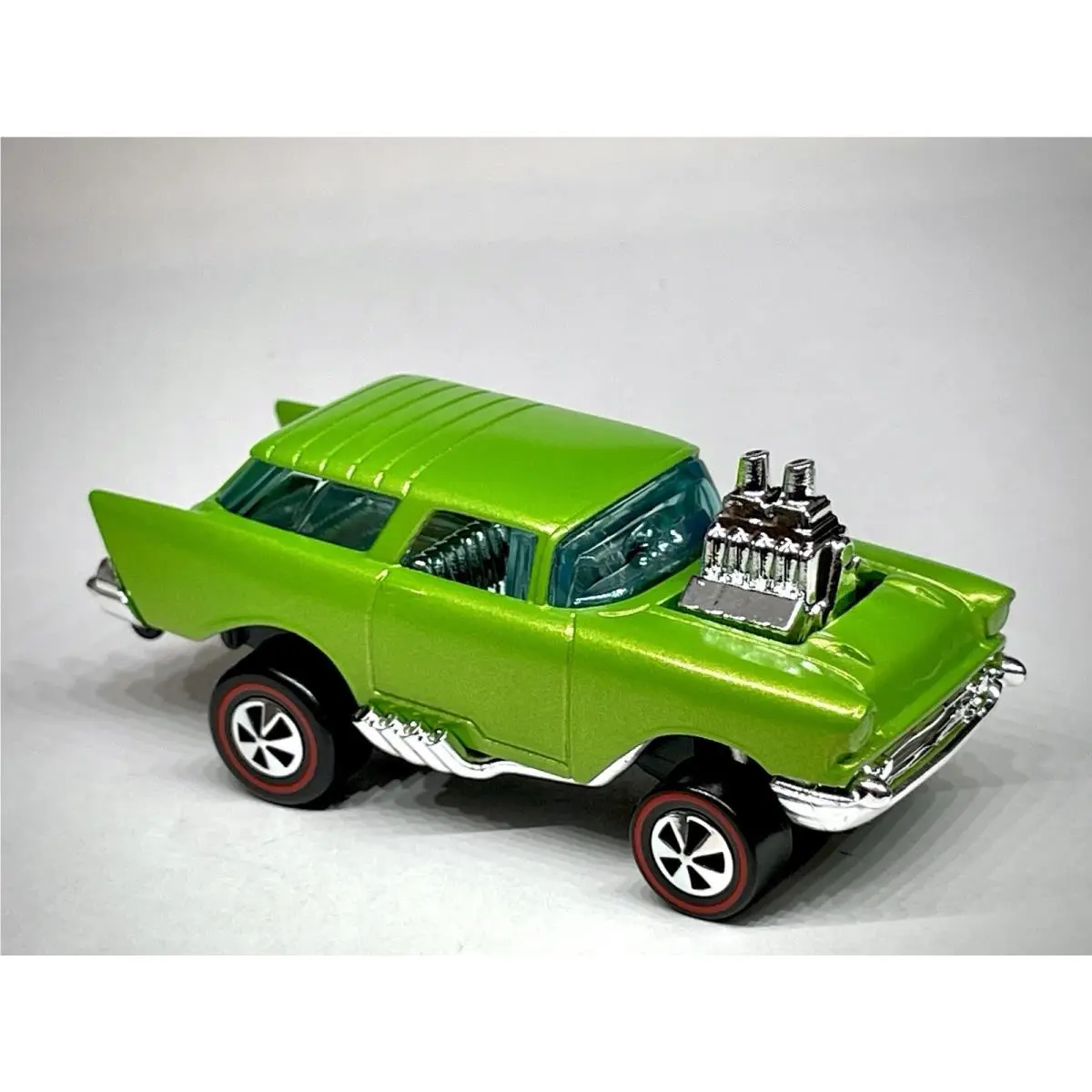 Hot Wheels Wagons Lil` Mad Nomad Custom Made Metallic Candy Green Redline