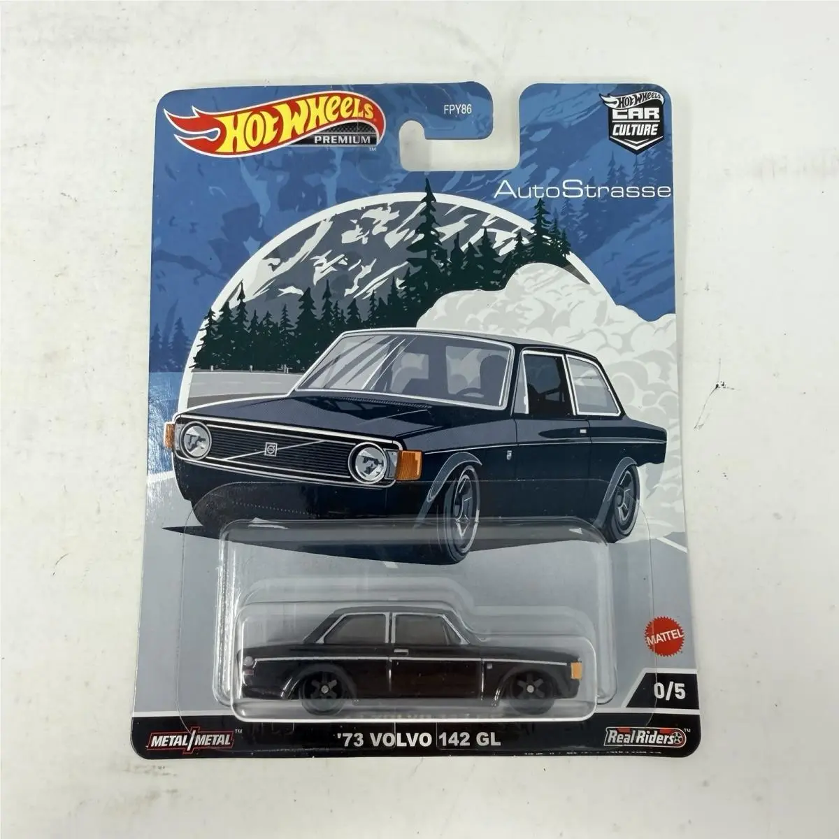 Hot Wheels Premium Car Culture Auto Strasse Chase 0/5 `73 Volvo 142 GL Black