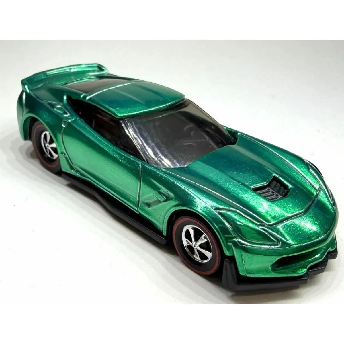 Hot Wheels Custom Made Green Spectraflame Redline Corvette C7 Z06 Diecast