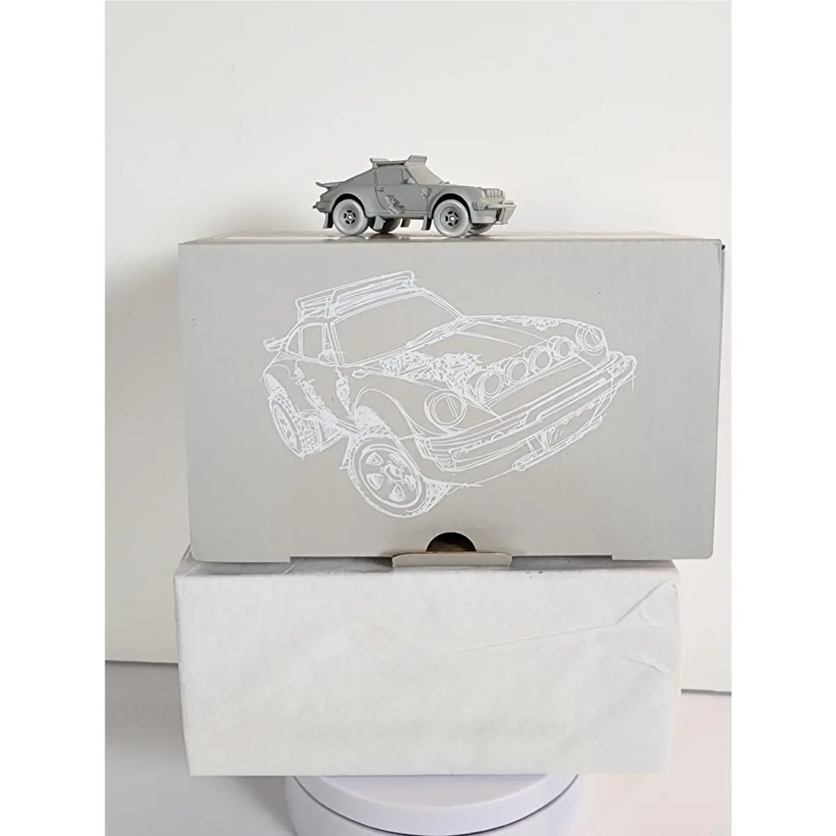 Hot Wheels Rlc Mattel x Daniel Arsham Eroded Porsche Safari / A35