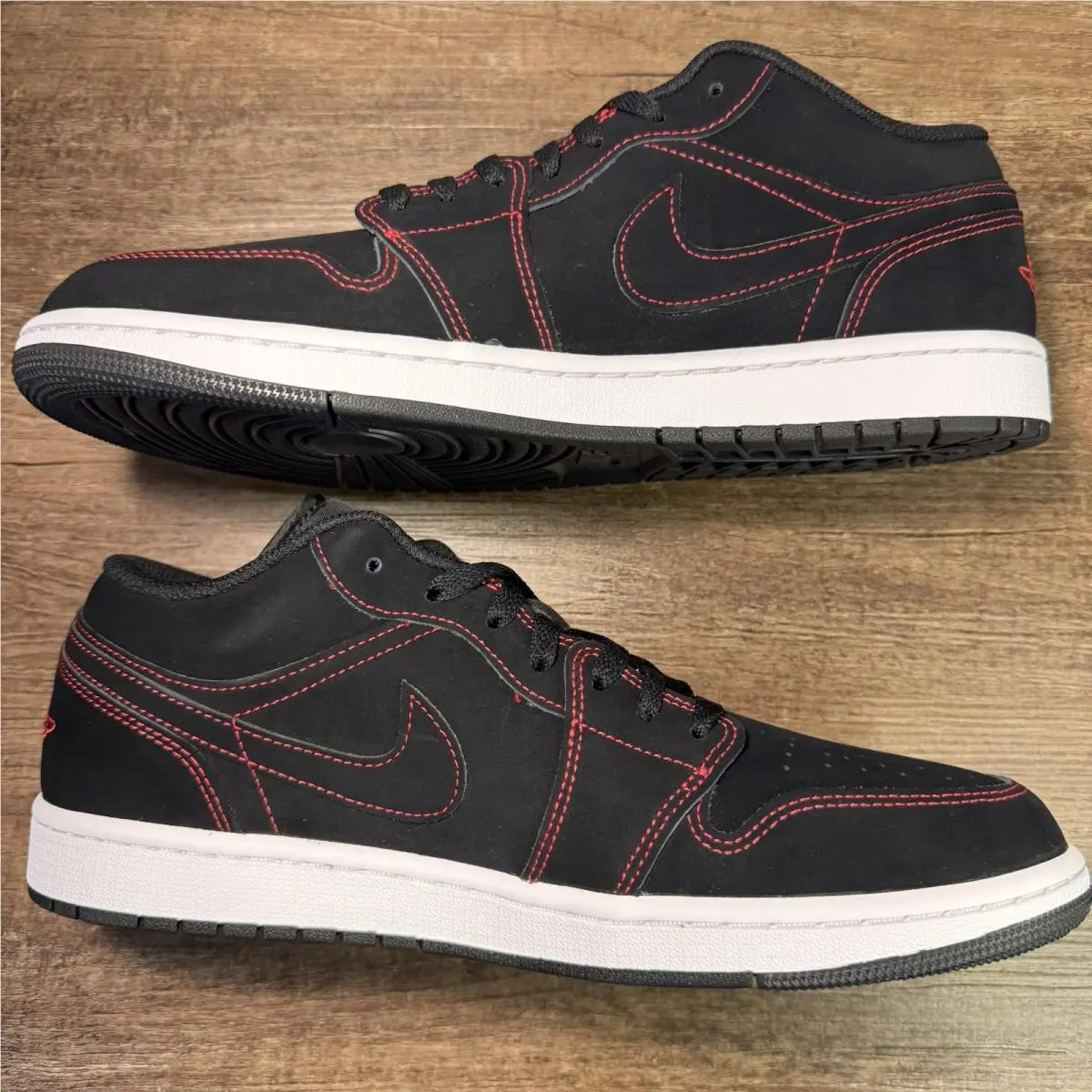 Nike shoes - Nike Air Jordan 1 - Air - 553558-076 - Black 3