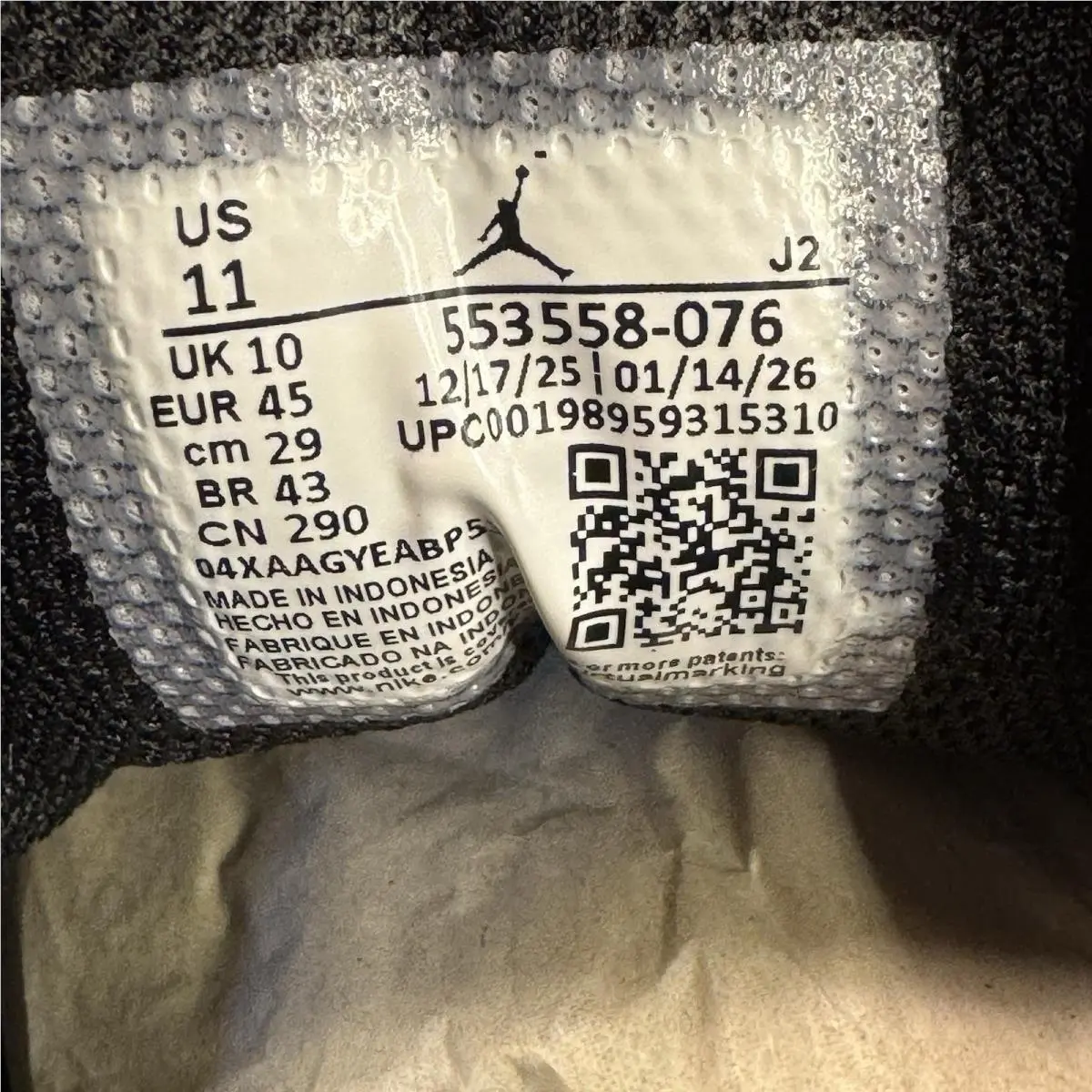 Nike shoes - Nike Air Jordan 1 - Air - 553558-076 - Black 4