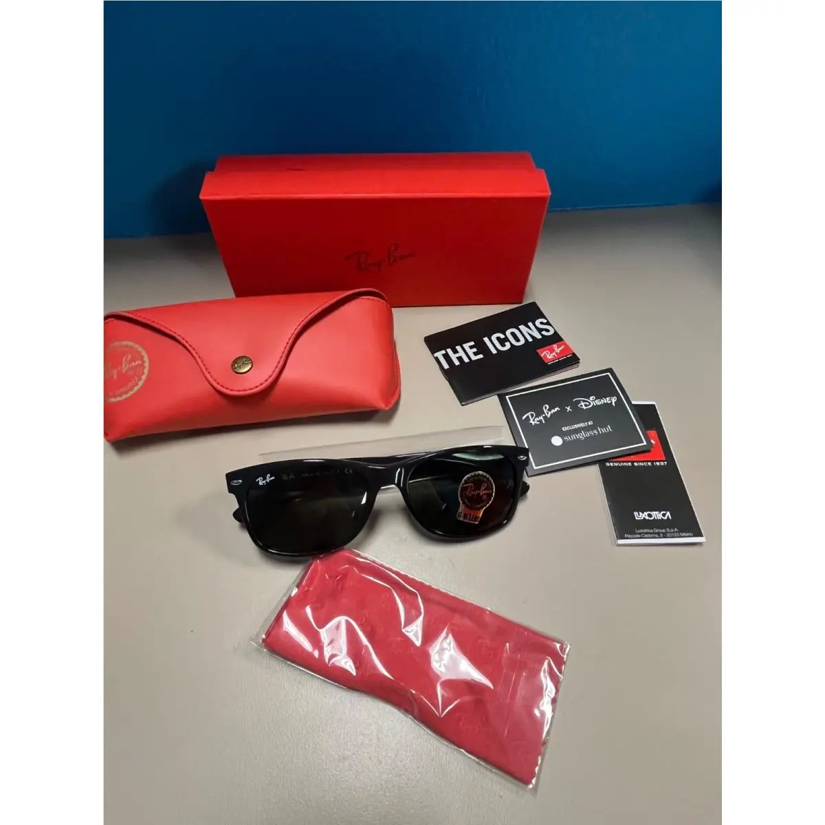 Disney Mickey Ray-ban ORB2132 M18 Limited Edition Sun Glasses by Ray-Ban
