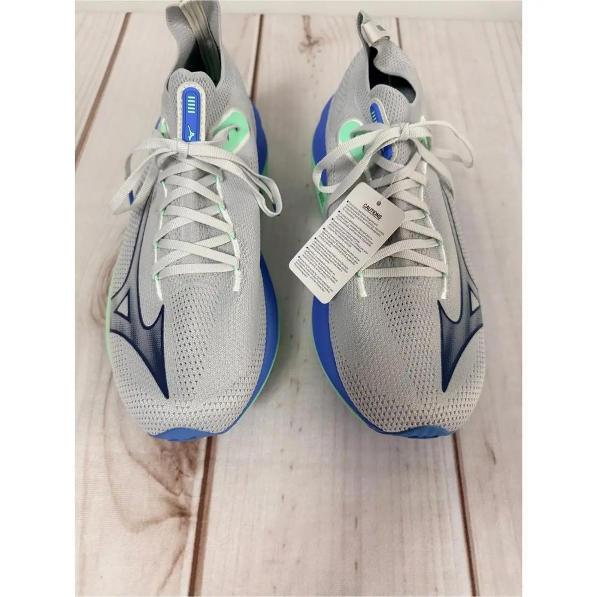Mizuno shoes - Gray 1