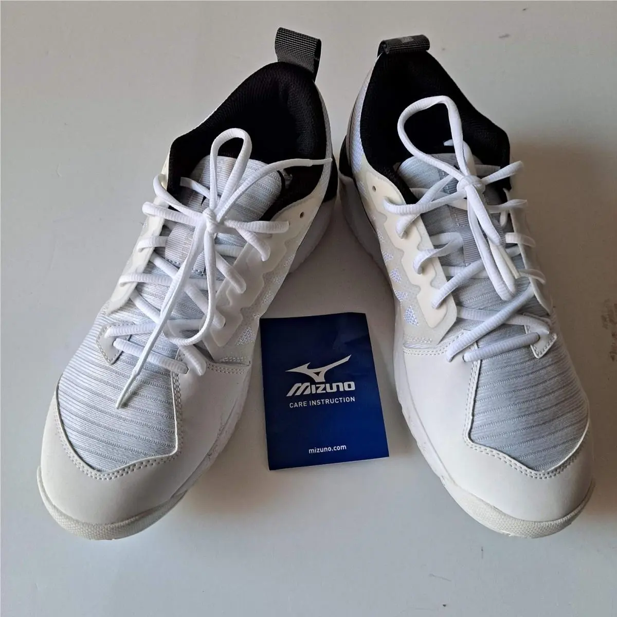 Mizuno shoes - White 8