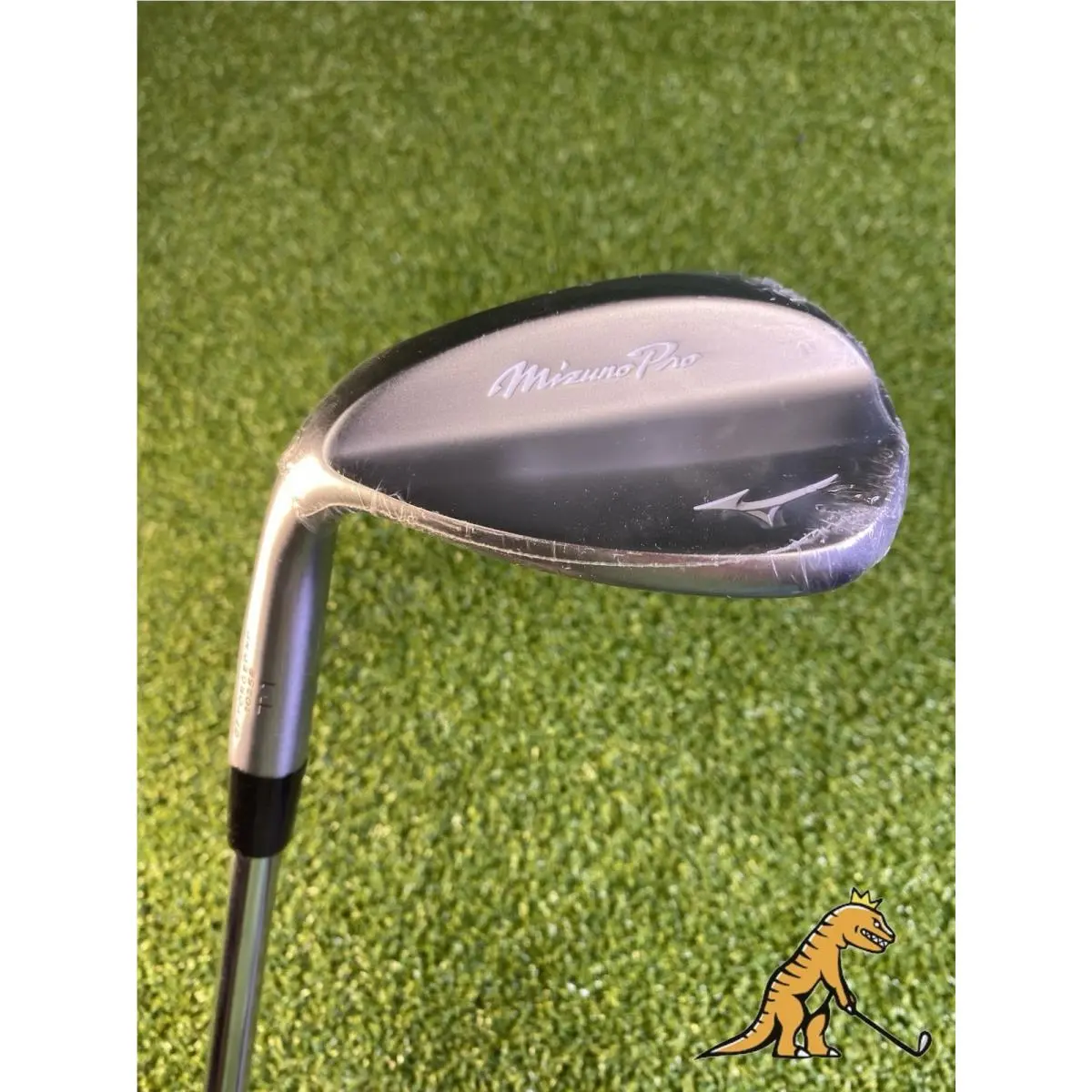 LH Mizuno Pro T-1 Chrome 56.10 Sand Wedge Dynamic Gold Tour Issue S400