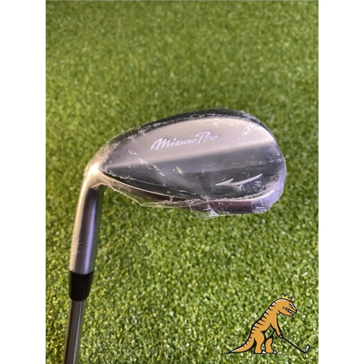 LH Mizuno Pro T-1 Chrome 56.10 Sand Wedge Dynamic Gold Tour Issue S400