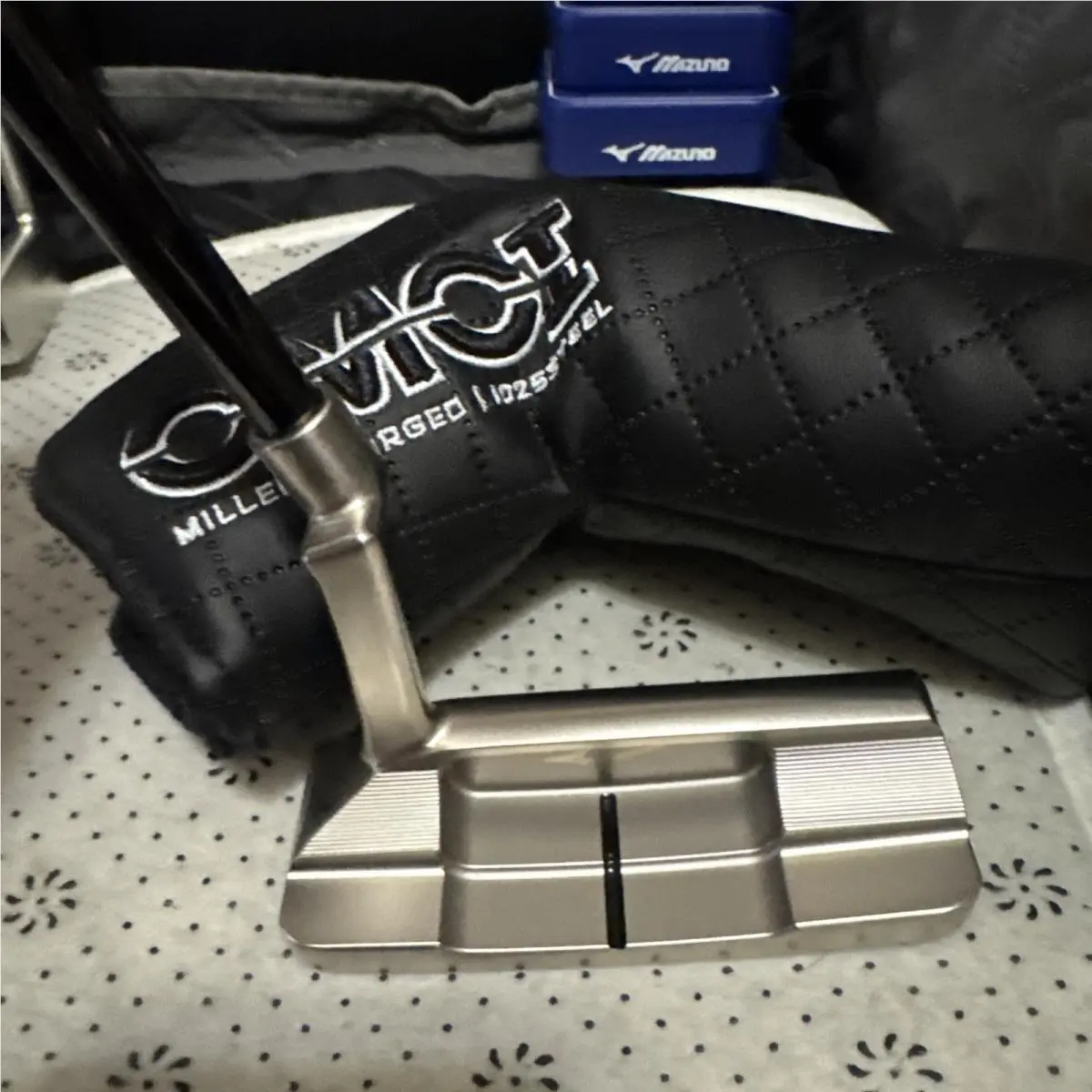 Forged Mizuno M.craft Omoi Type 04 Putter 35 White Satin HC Weight Kit