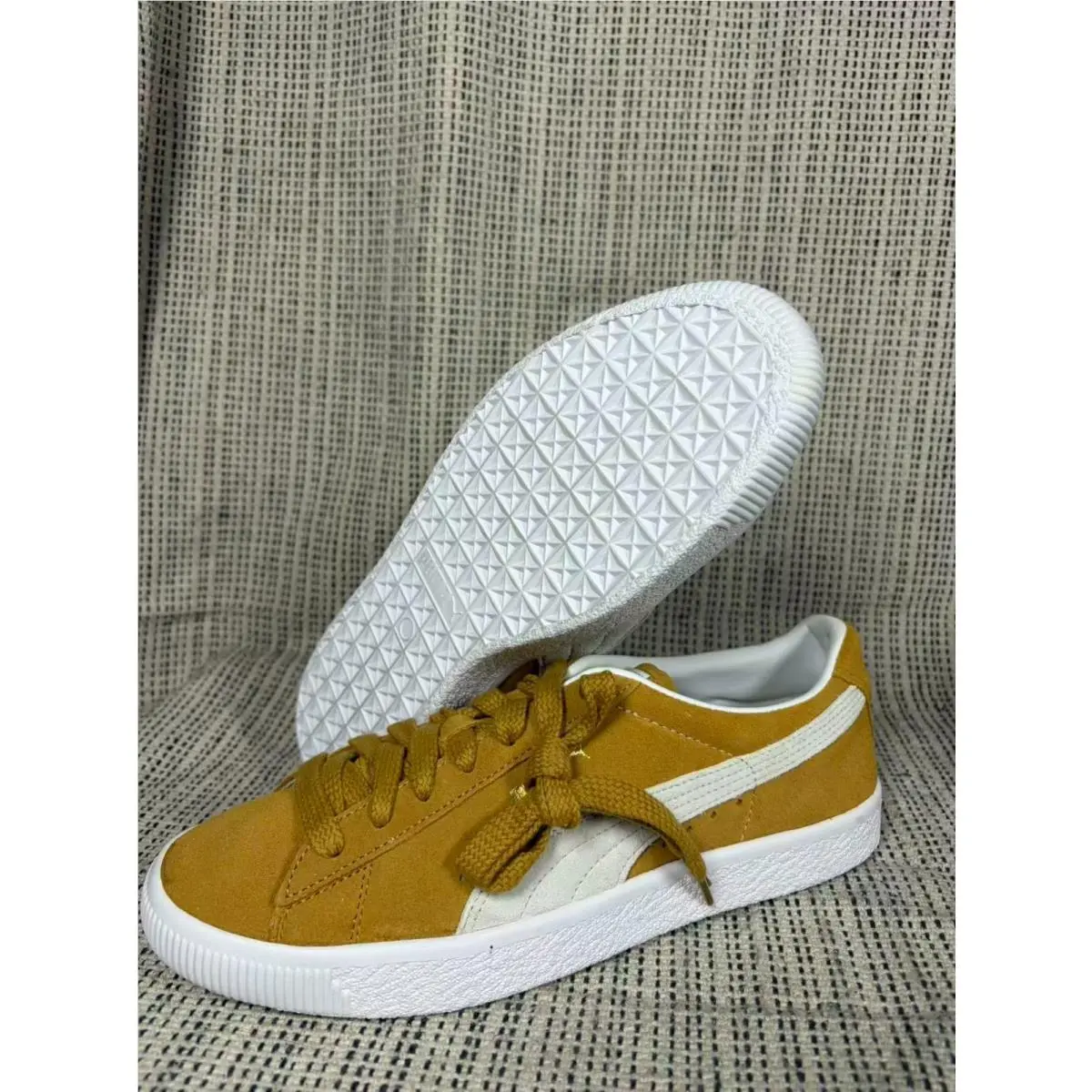 Puma shoes - PUMA Suede - Suede - 374921-01 - Yellow 6