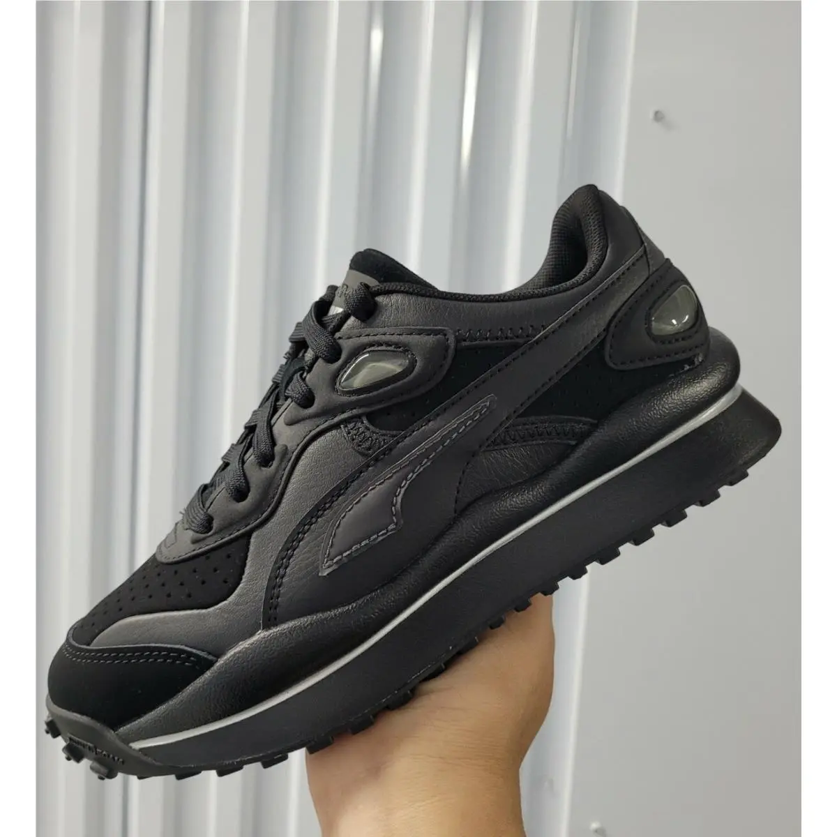 Puma shoes - Street - Street - 380428 01 - Black 1