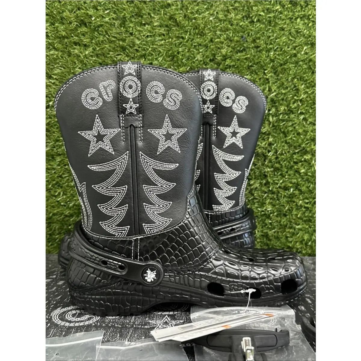 Crocs shoes - Classic Cowboy Boot - Classic Cowboy Boot - 208695-001 - Black 3