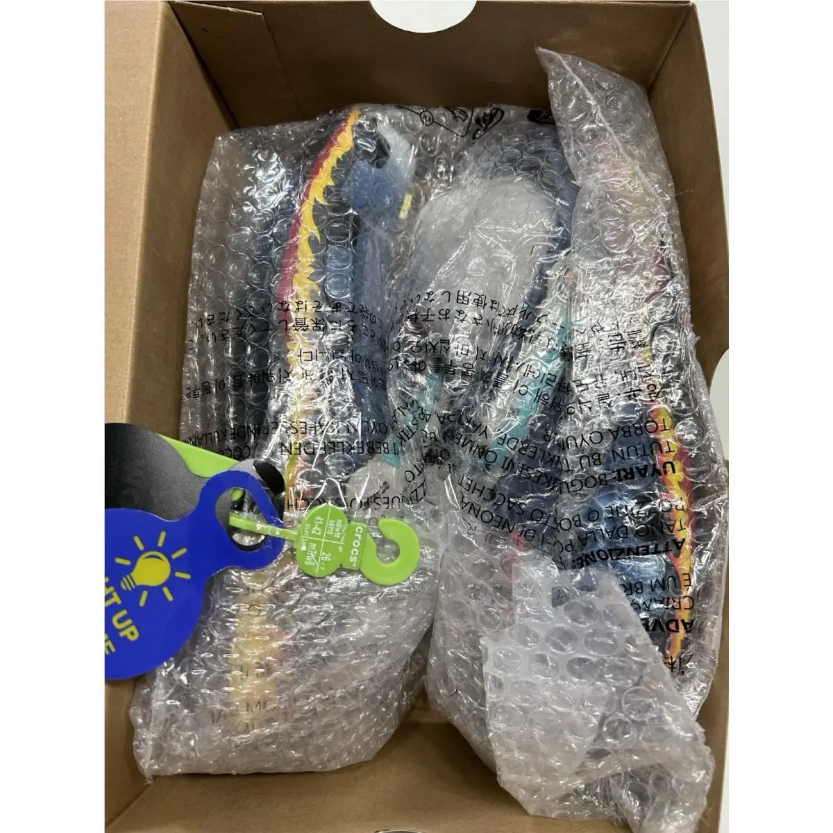 Crocs shoes - W10 - 211503-90H - Multicolor (UPC: 0198445325359) 0
