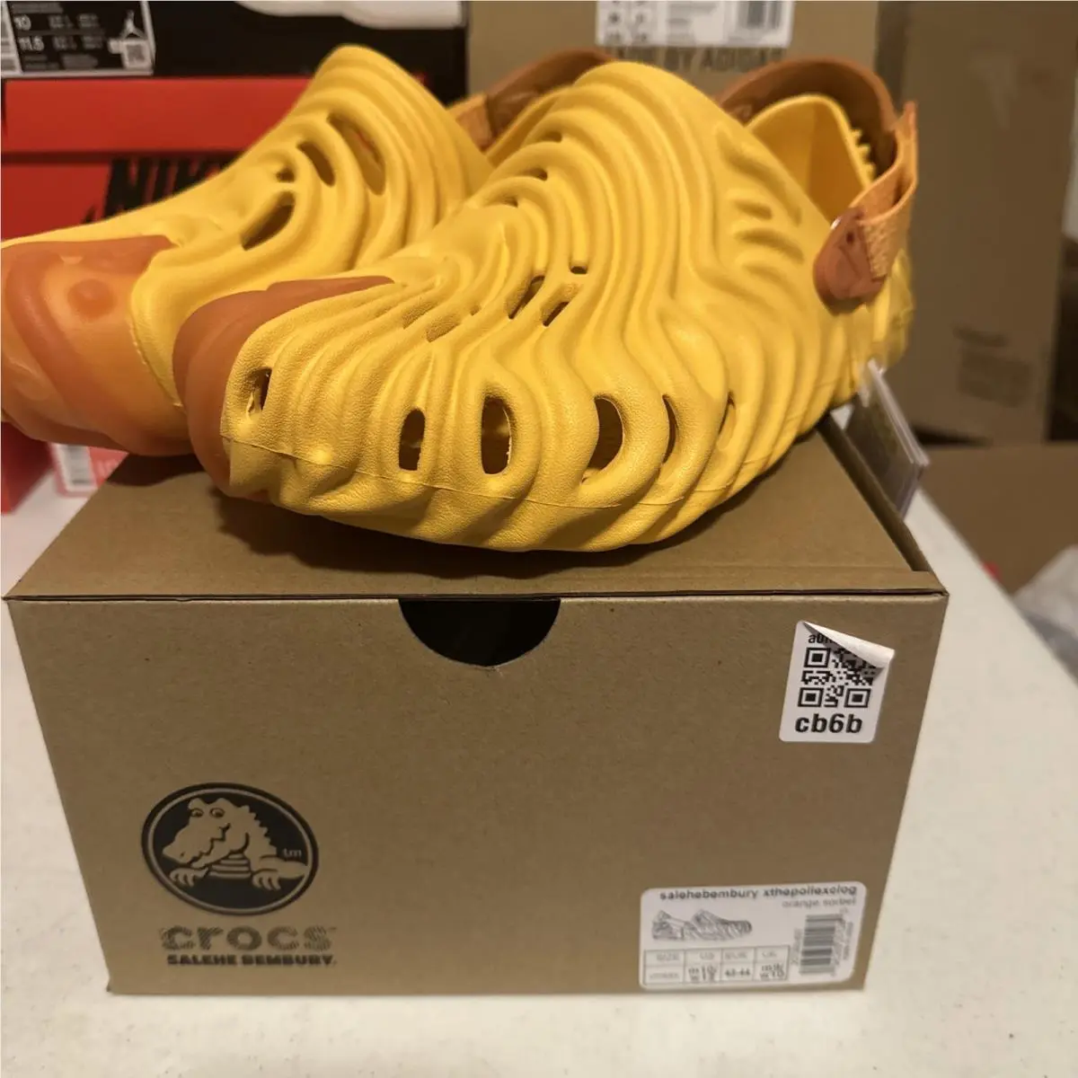 Salehe Bembury x Crocs Pollex Clog Orange Sorbet 207393-837 Size 10 Mens