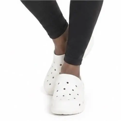 Crocs Classic Sneaker White Clog M8 W10 Slip On Shoes 210080-100 106-02