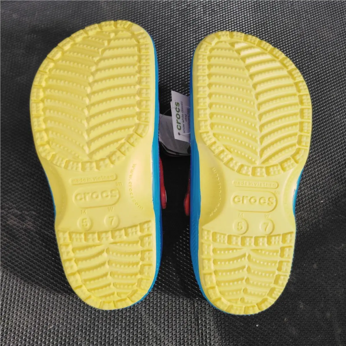 Crocs shoes - Crocs X Disney - Disney - 3575605 - Multicolor 3